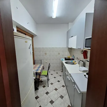 Cozy Retro Apartment Skopje